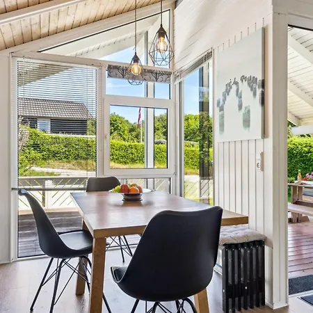 Holiday home Maini - 350m From The Sea By Interhome Borkop