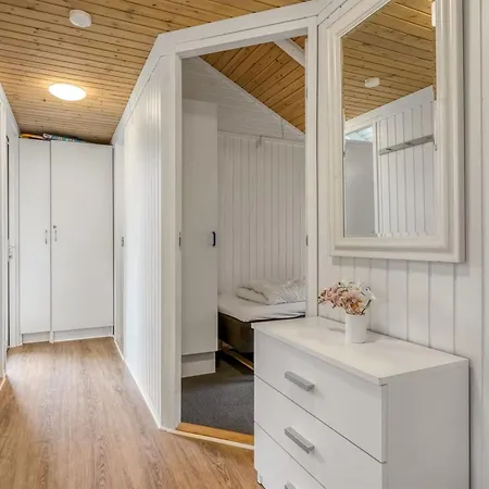 Maini - 350m From The Sea By Interhome Feriehus