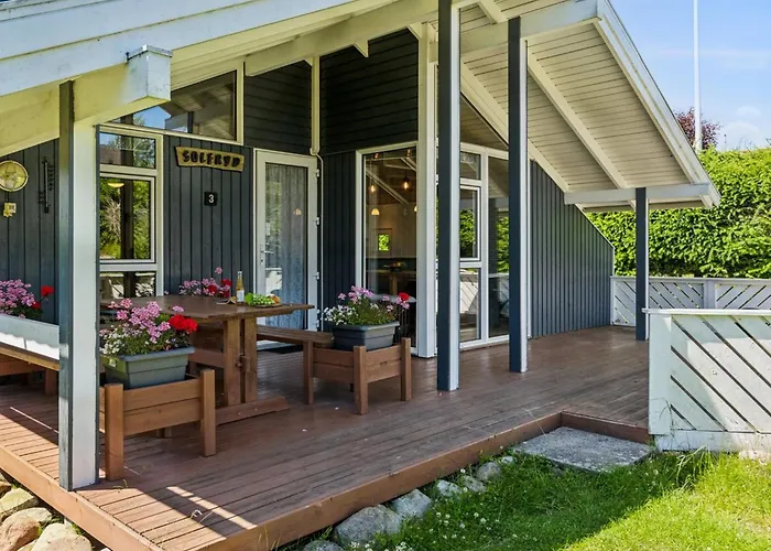 Maini - 350m From The Sea By Interhome Holiday home